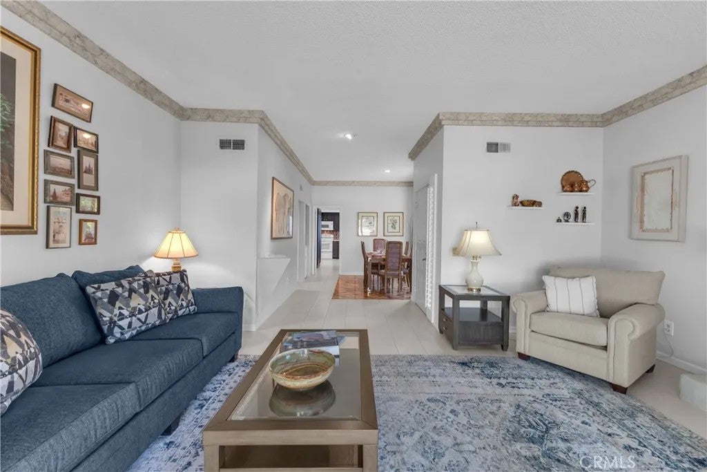 44129 Elba Court