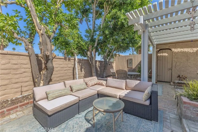 44129 Elba Court