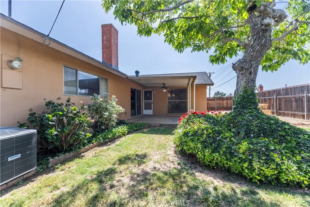 35250 Santa Rosa Drive