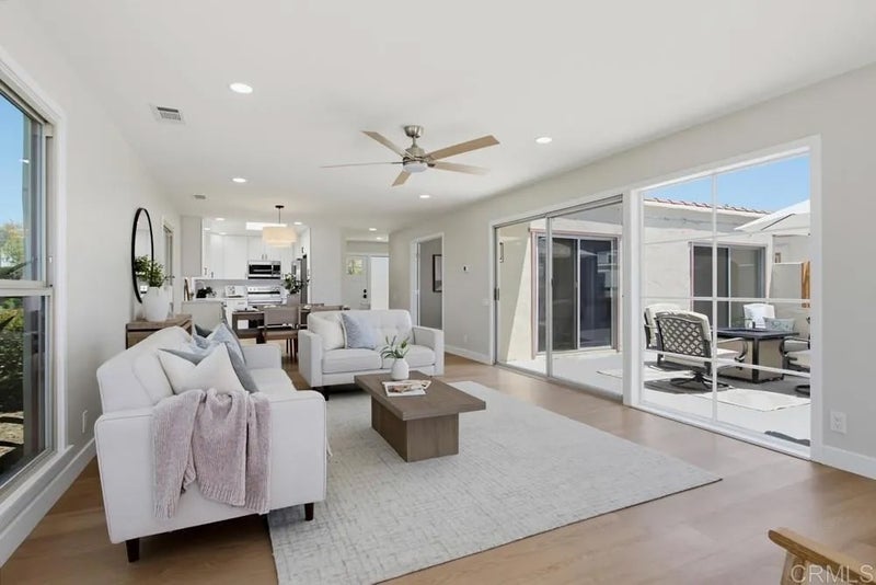 3621 Vista Campana South 62
