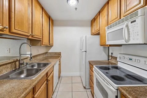 Tiny photo for 4041 Oakcrest Drive #303, San Diego, CA 92105 (MLS # PTP2606824)