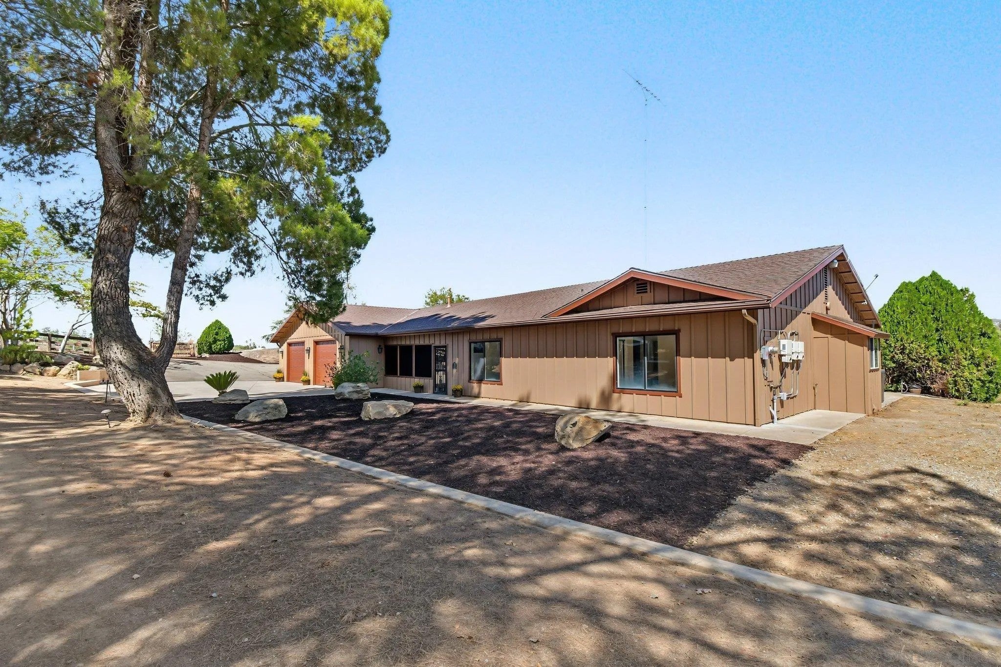 333 Thomsen Way