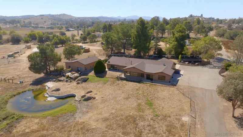 333 Thomsen Way