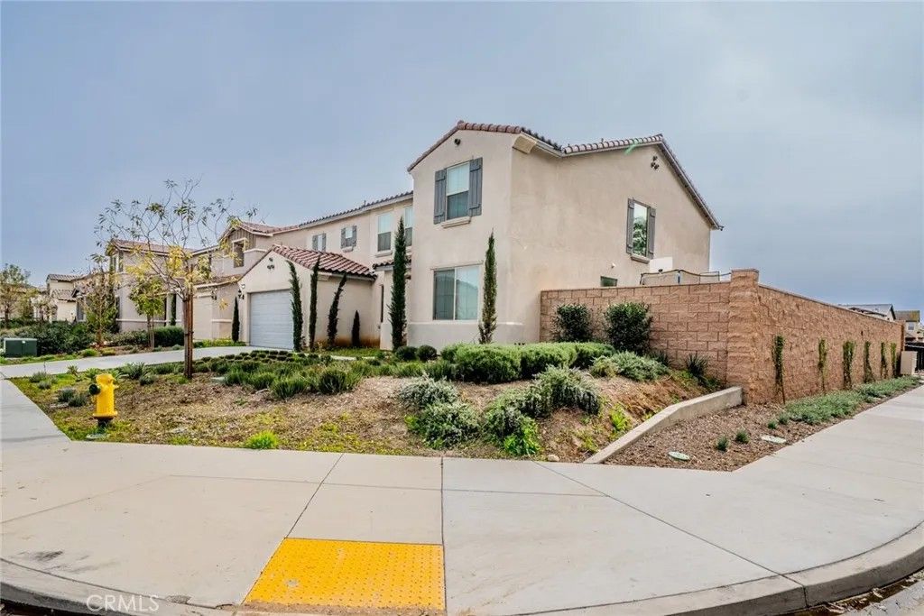 Photo of 32813 Oakland Way, Winchester, CA 92596 (MLS # CV26016544)