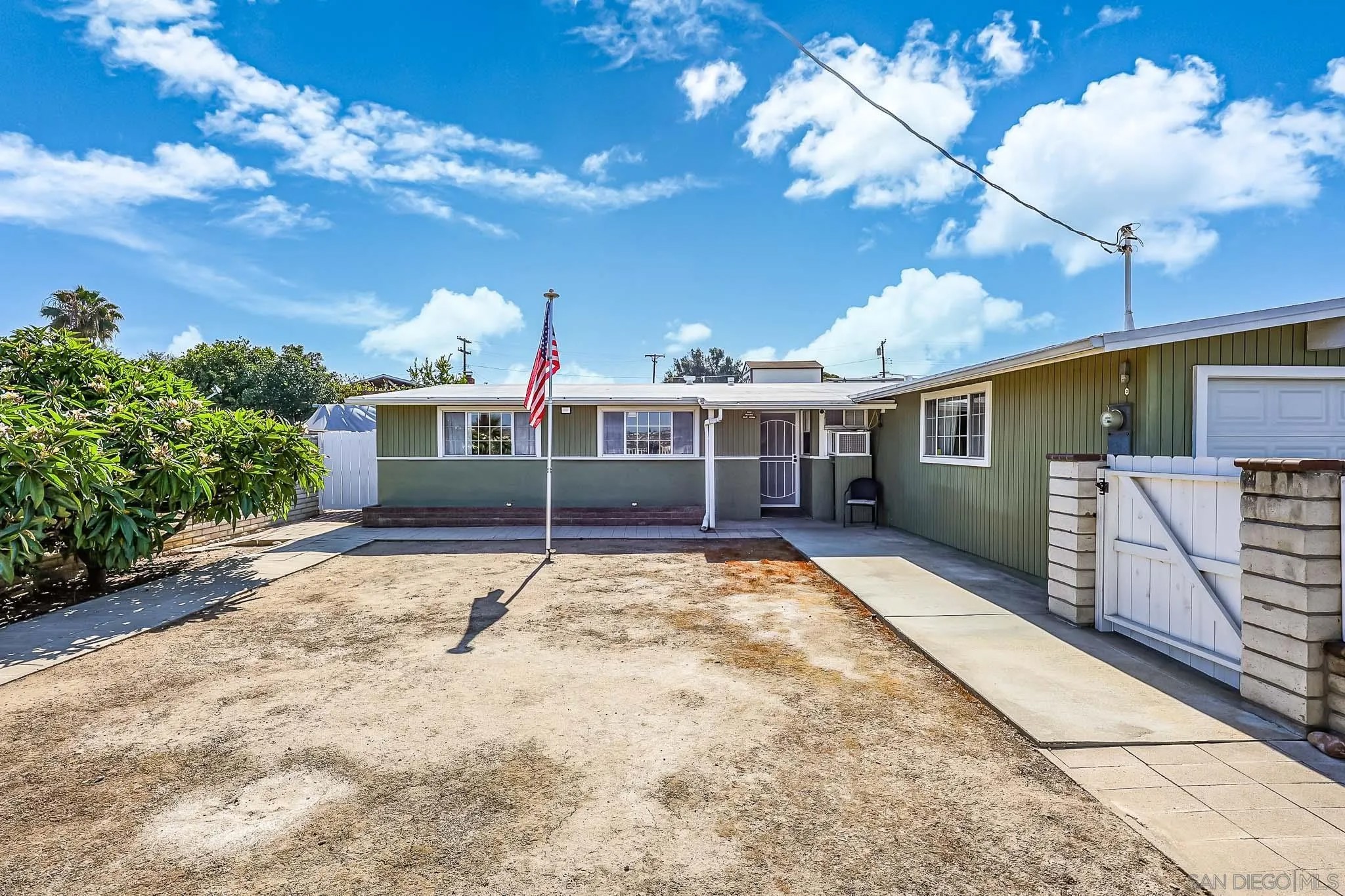 245 Paden Dr