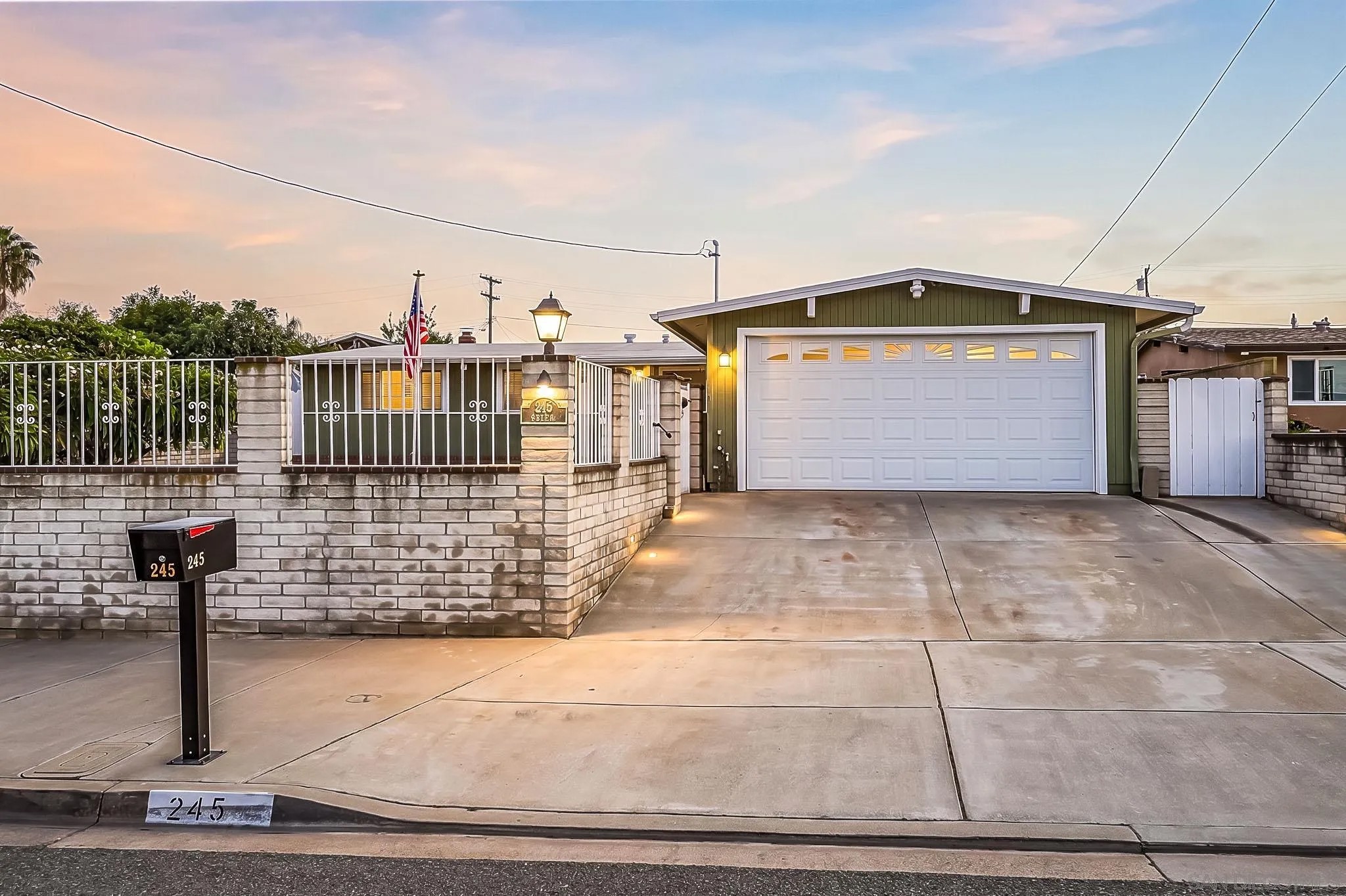 245 Paden Dr
