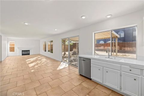 Tiny photo for 2812 W Oldfield Street, Lancaster, CA 93536 (MLS # SR25246295)