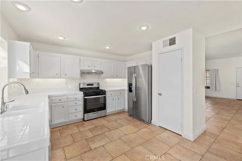 Tiny photo for 2812 W Oldfield Street, Lancaster, CA 93536 (MLS # SR25246295)