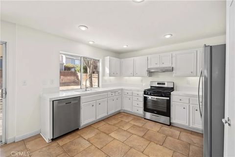 Tiny photo for 2812 W Oldfield Street, Lancaster, CA 93536 (MLS # SR25246295)