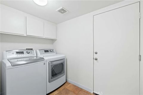 Tiny photo for 2812 W Oldfield Street, Lancaster, CA 93536 (MLS # SR25246295)