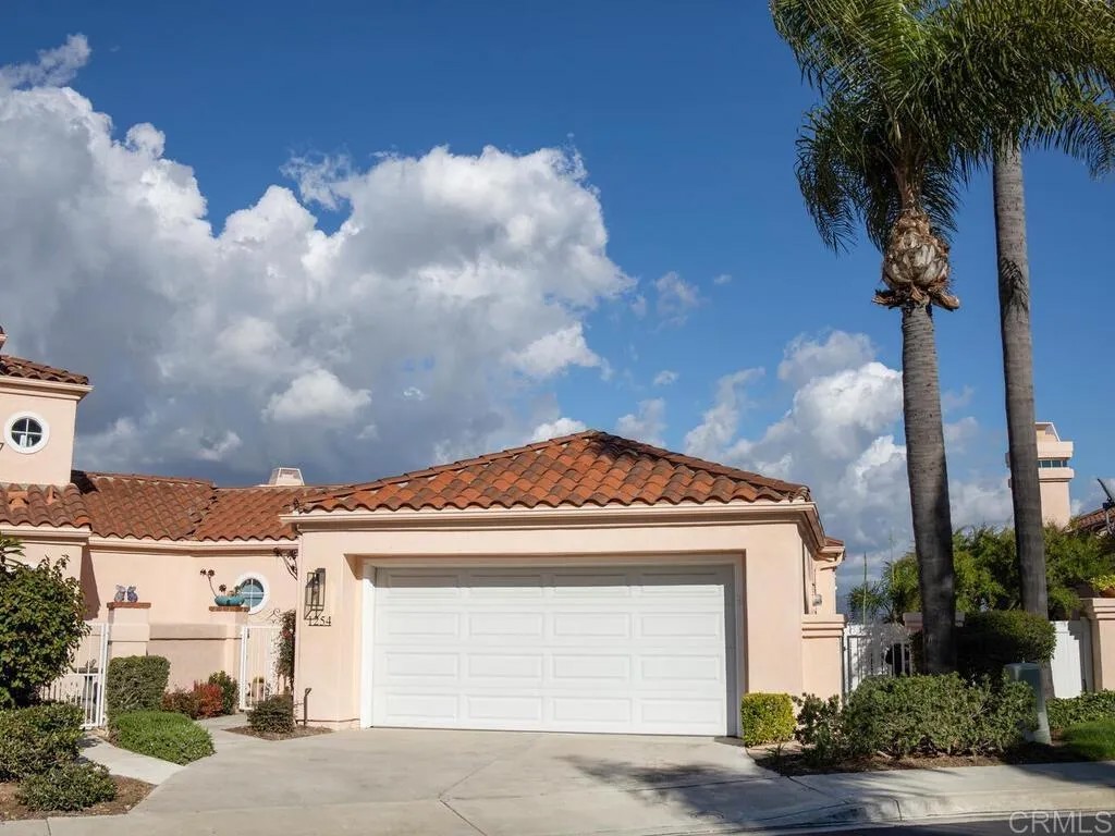 1254 Rue Saint Martin