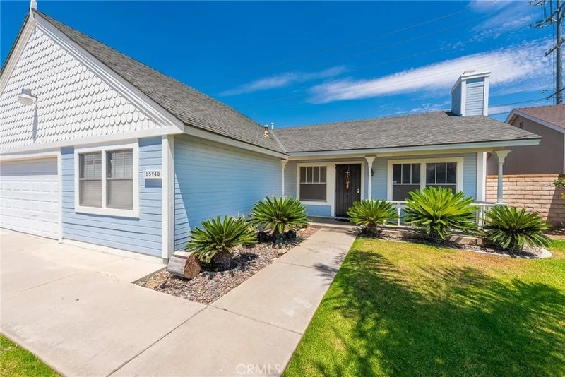 15940 Mesa Dr