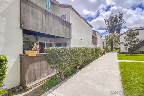 Tiny photo for 8015 Caminito de Pizza #B, San Diego, CA 92108 (MLS # 250043225)