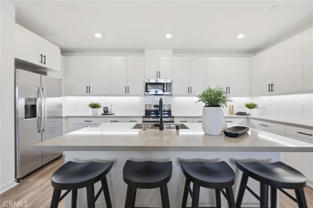 12903 Paradiso Dr 301