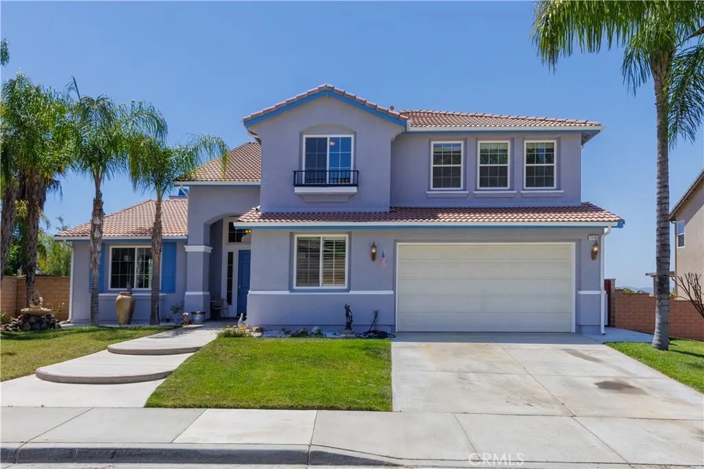 28195 Juniper Tree