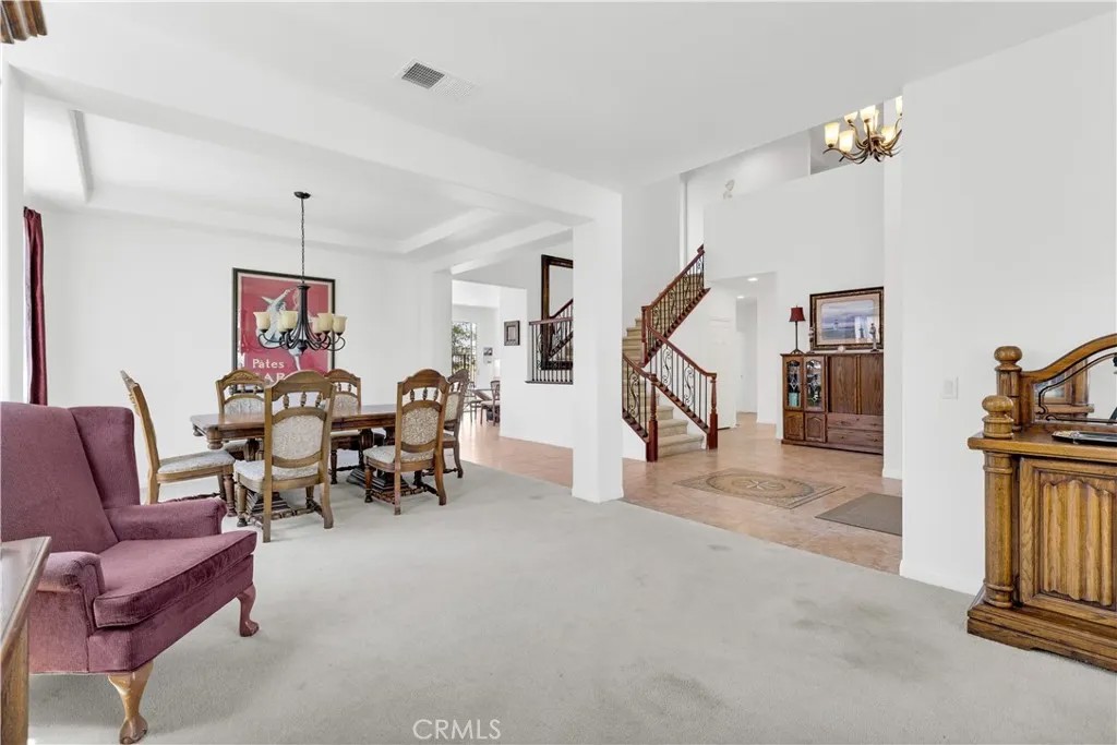 28195 Juniper Tree