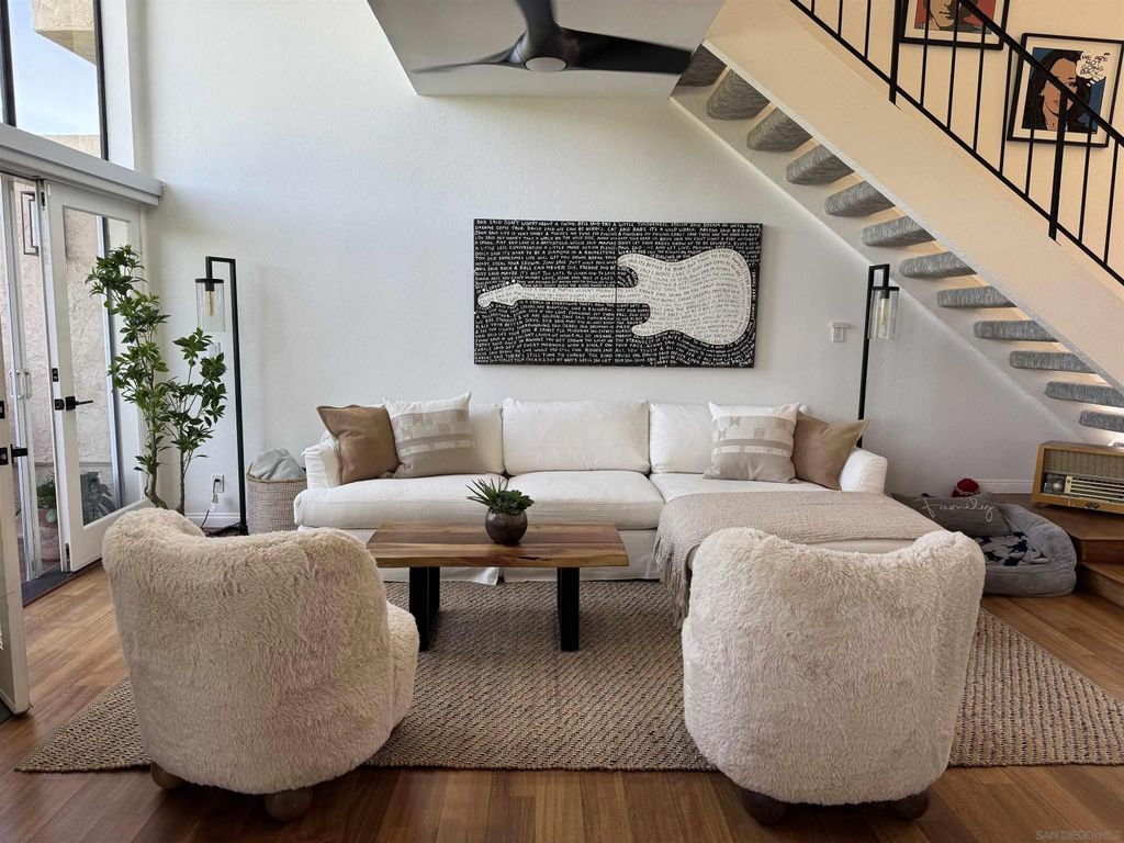 Photo of 530 San Andres Dr, Solana Beach, CA 92075 (MLS # 260006499)