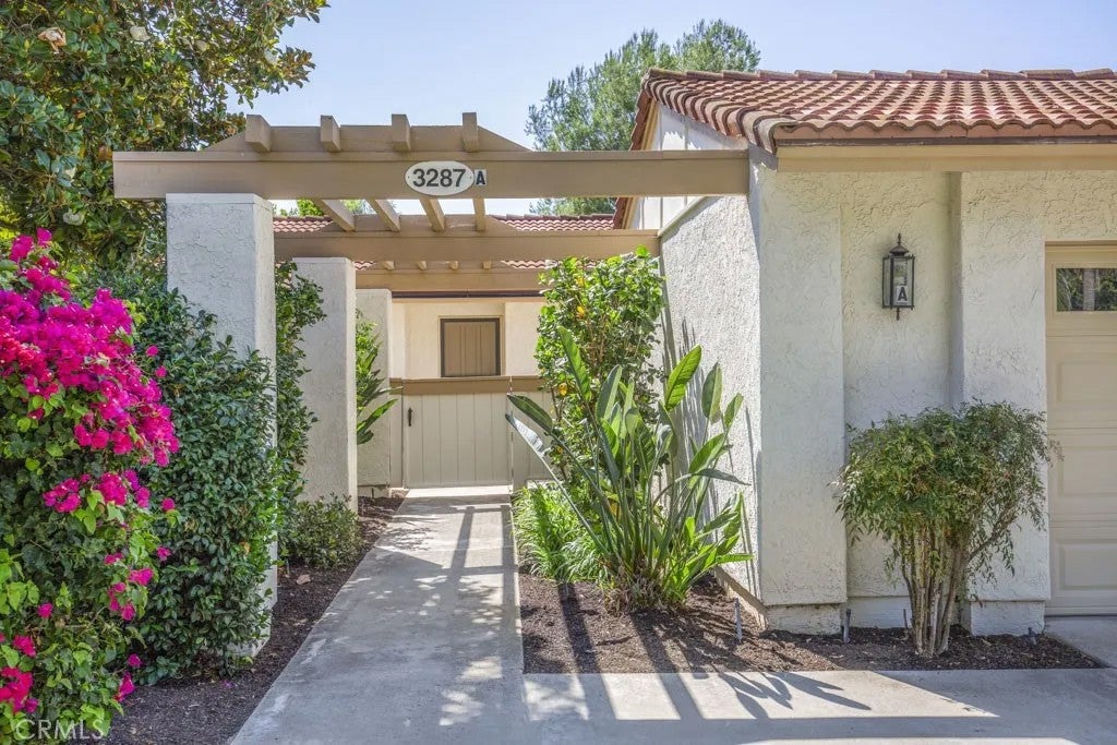 3287 San Amadeo A