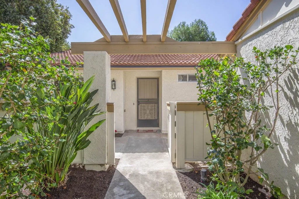 3287 San Amadeo A