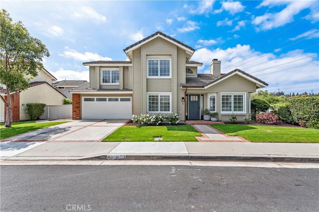 Photo of 1 Hummingbird Lane, Aliso Viejo, CA 92656 (MLS # LG26088856)