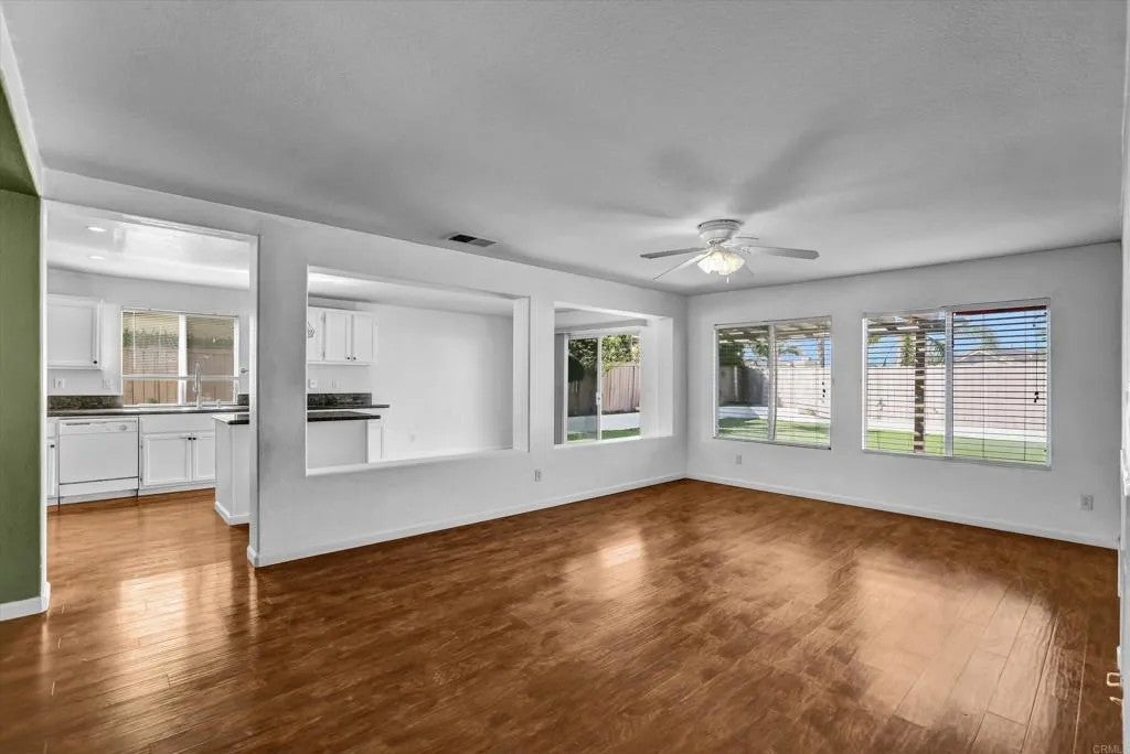 2128 Chateau Ct