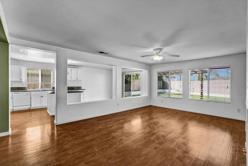 2128 Chateau Ct