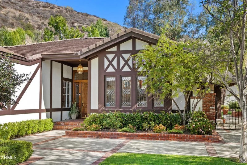 1153 Old Phillips Road
