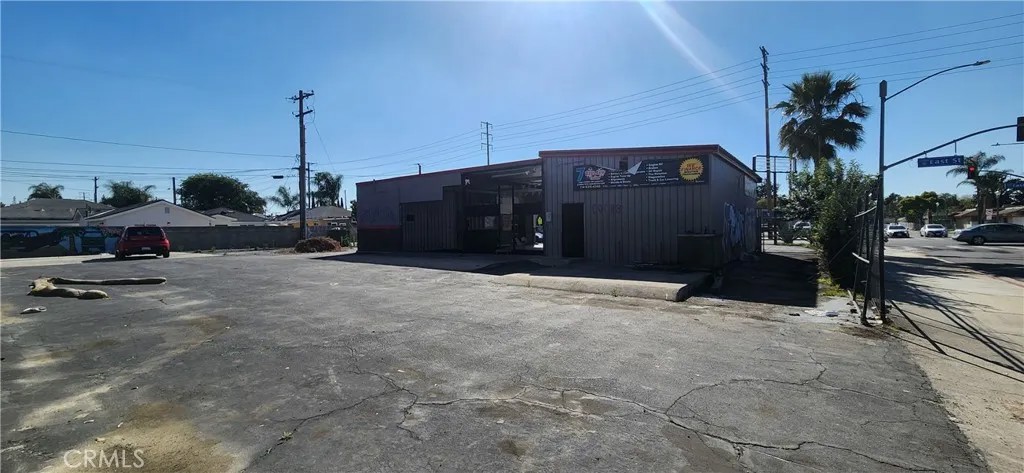424 N East