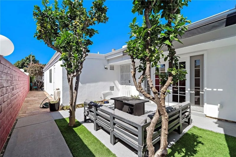 1817 Alsuna Lane