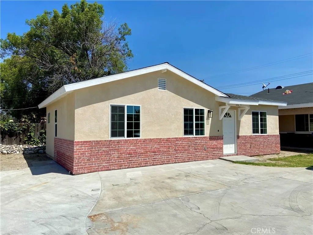Photo of 4924 Stewart Ave, Baldwin Park, CA 91706 (MLS # DW26076288)