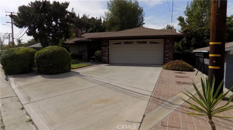 1733 Bonita Vista