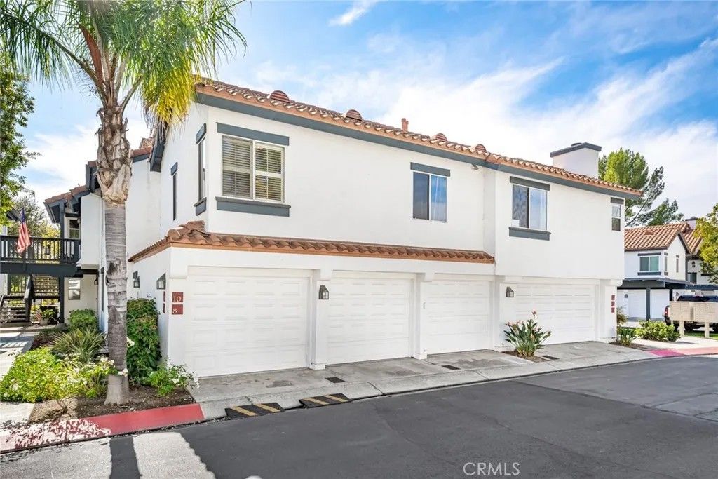 Photo of 6 Dianthus, Rancho Santa Margarita, CA 92688 (MLS # OC26020199)