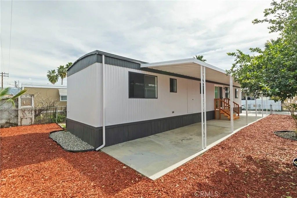 Photo of 1097 N State St #25, Hemet, CA 92543 (MLS # SW26037063)