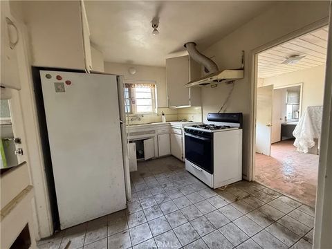 Tiny photo for 9043 De Adalena, Rosemead, CA 91770 (MLS # AR25254666)