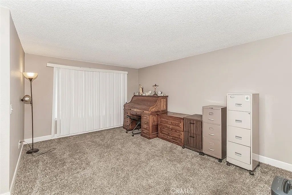 1145 Van Court