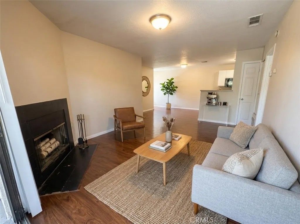 Photo of 1265 Kendall Dr #1712, San Bernardino, CA 92407 (MLS # CV26075802)