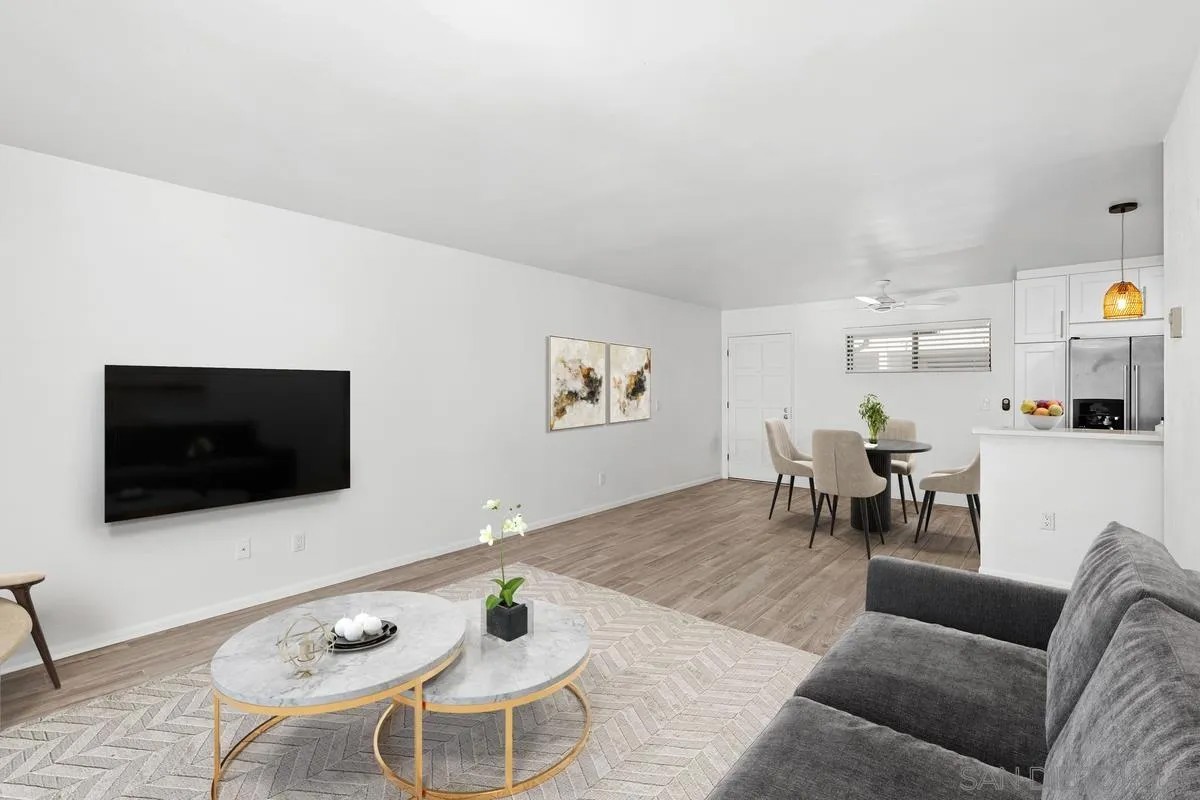 4647 Pico Street 205