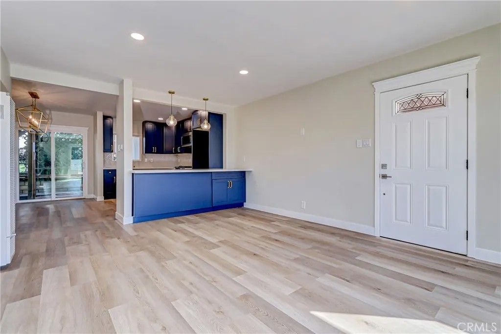 Photo of 635 8th Place, Hermosa Beach, CA 90254 (MLS # SB26090337)