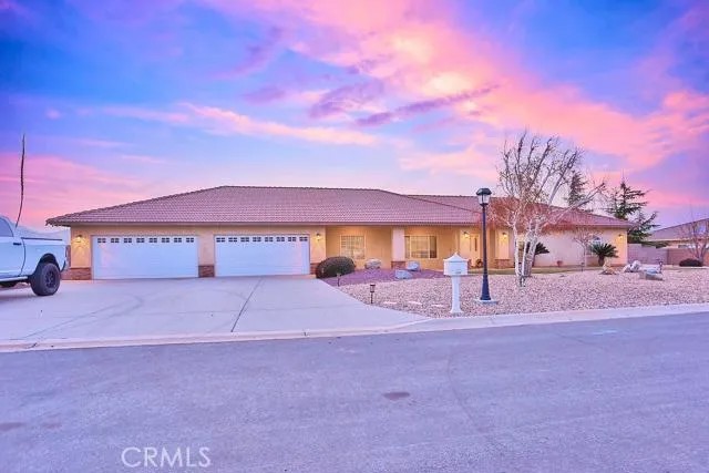 6910 Oak Vista Lane