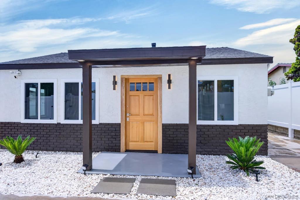 Photo of 5130 Roswell ST, San Diego, CA 92114 (MLS # 260014120)