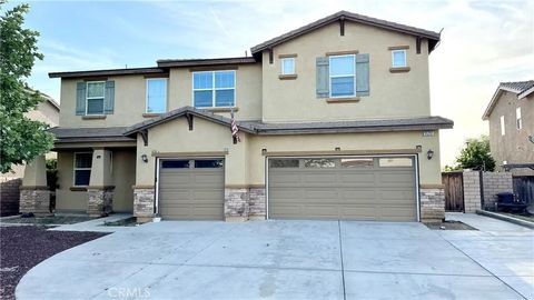 Photo of 35291 Via Santa Catalina, Winchester, CA 92596 (MLS # SW26083326)