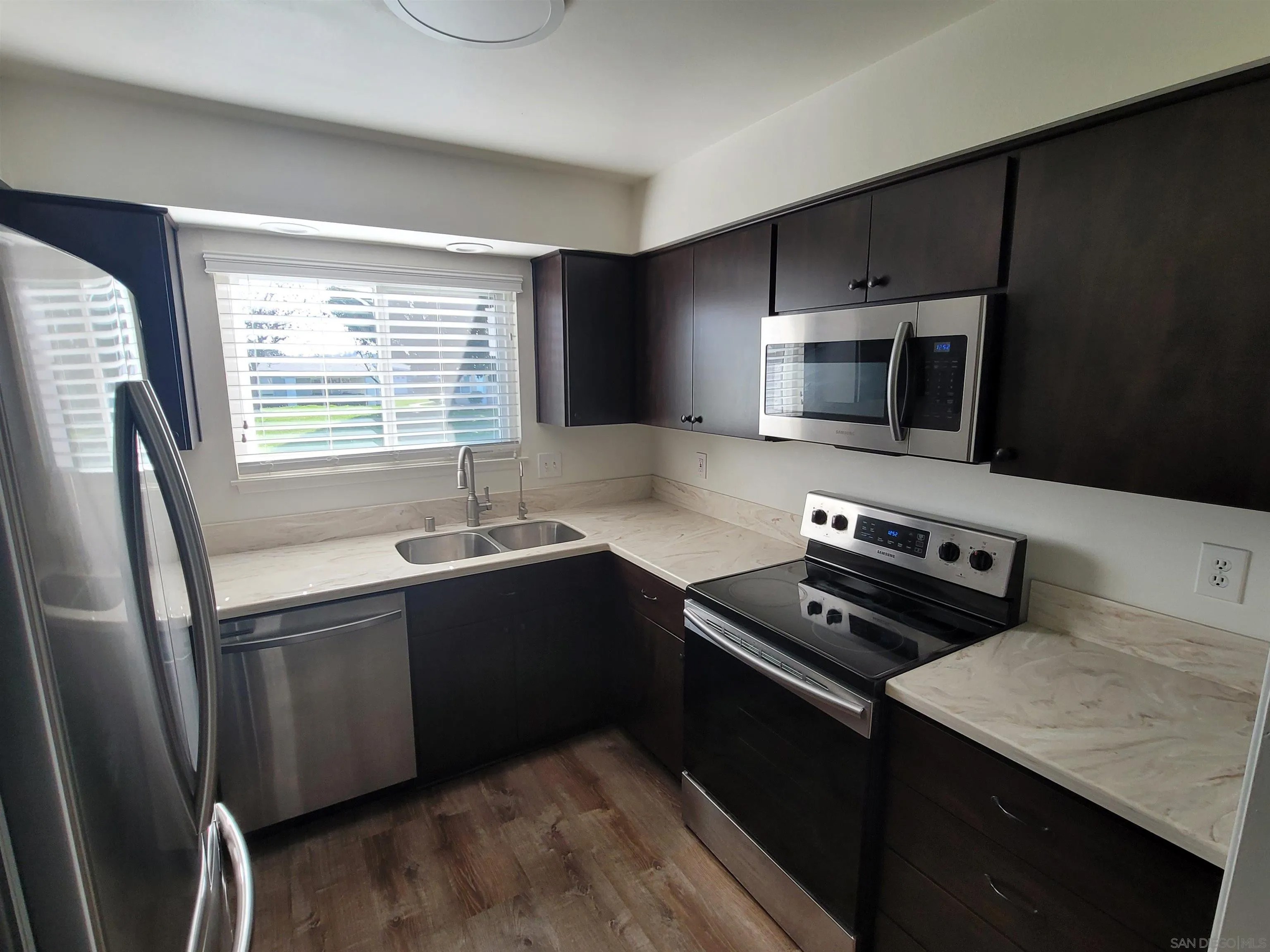 3625 Dearborn Street