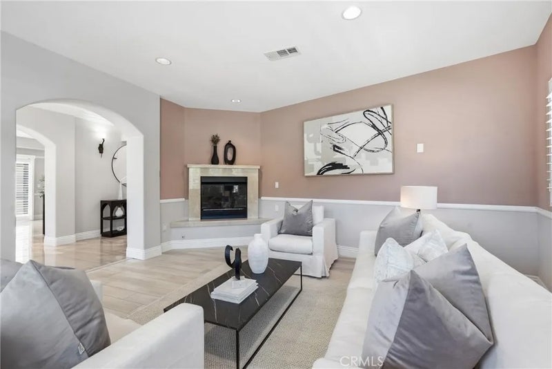 7220 W 80th