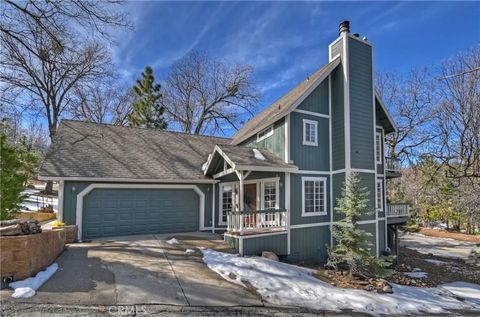 Photo of 28223 North Bay Rd, Lake Arrowhead, CA 92352 (MLS # IG26044701)