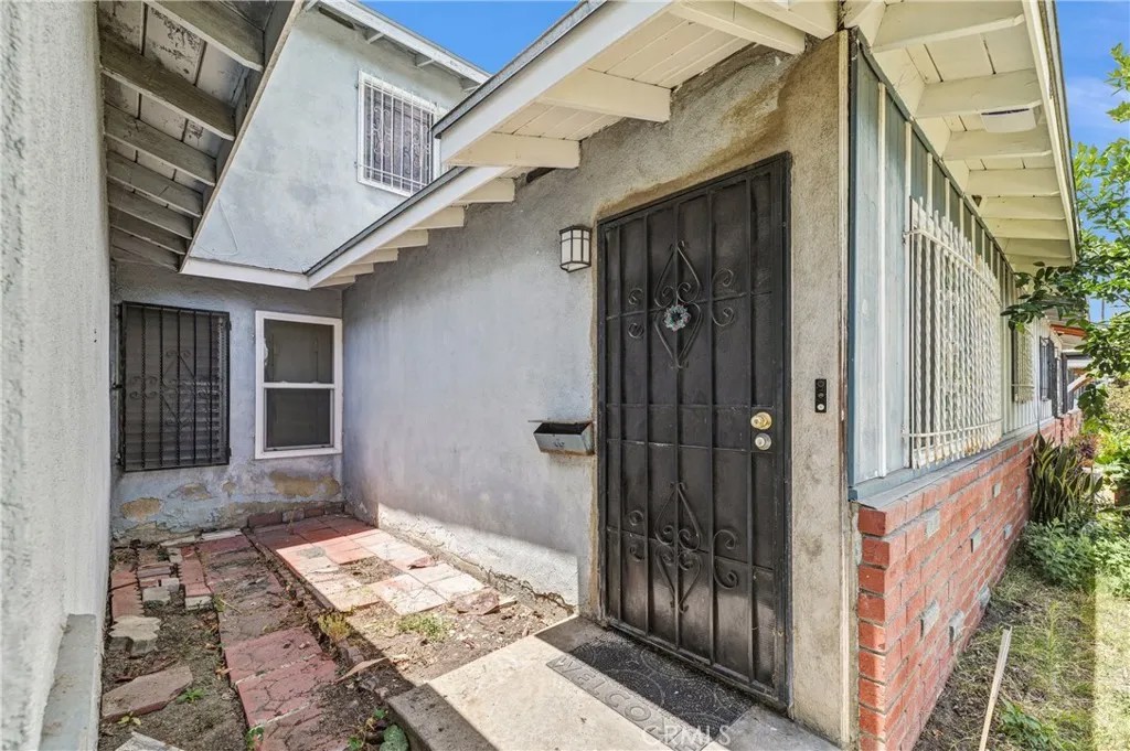30 Camelback North