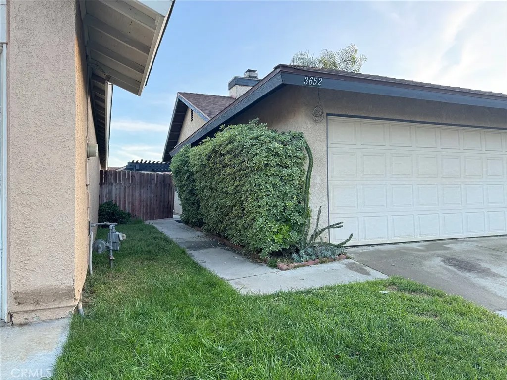 3652 CARIBOU CREEK CT