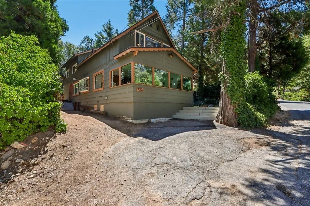 723 Forest Shade