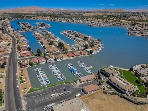 Tiny photo for 12780 Golf Course Drive, Victorville, CA 92395 (MLS # IV25248139)