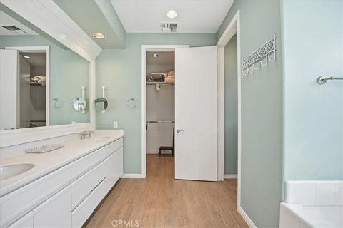 Tiny photo for 48345 Via Solana, La Quinta, CA 92253 (MLS # OC25246393)