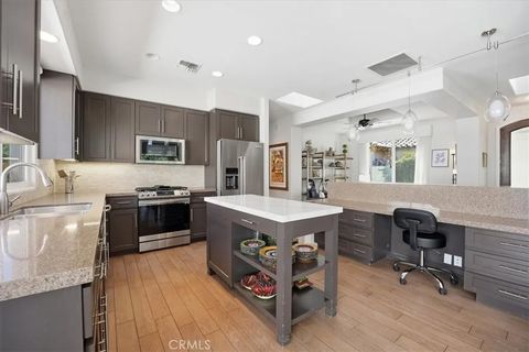 Tiny photo for 48345 Via Solana, La Quinta, CA 92253 (MLS # OC25246393)